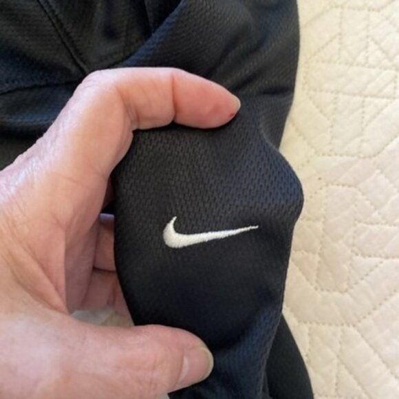 Nike Black Y2K Dri fit Track Jacket Embroidery Logo Coin Pocket Hooded full zip - Picture 12 of 16